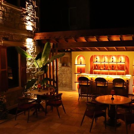 Dionysos 1789 Boutique Hotel Foca Exterior photo