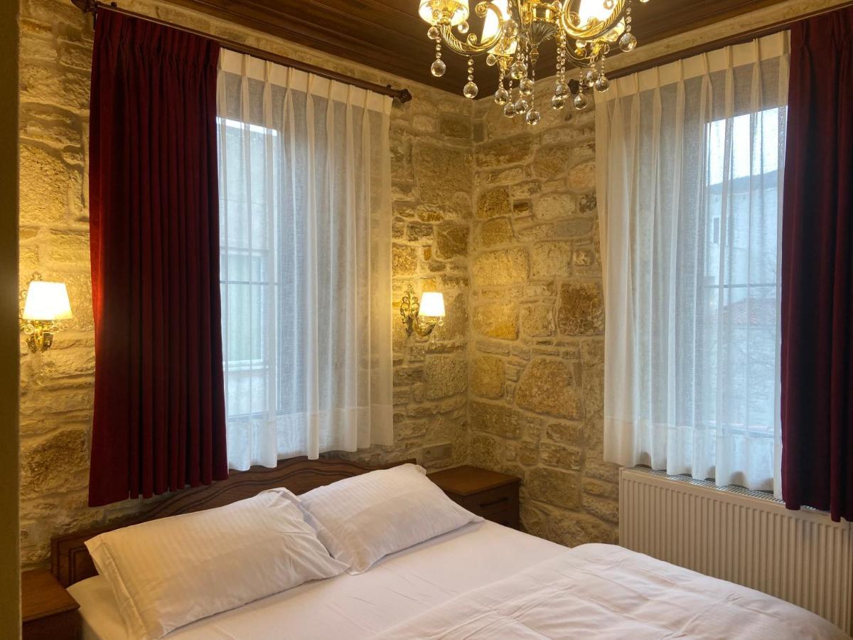 Dionysos 1789 Boutique Hotel Foca Exterior photo