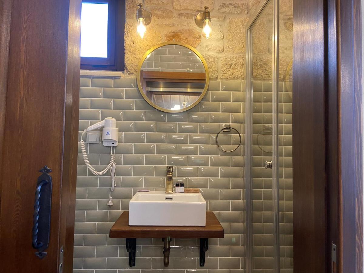 Dionysos 1789 Boutique Hotel Foca Exterior photo