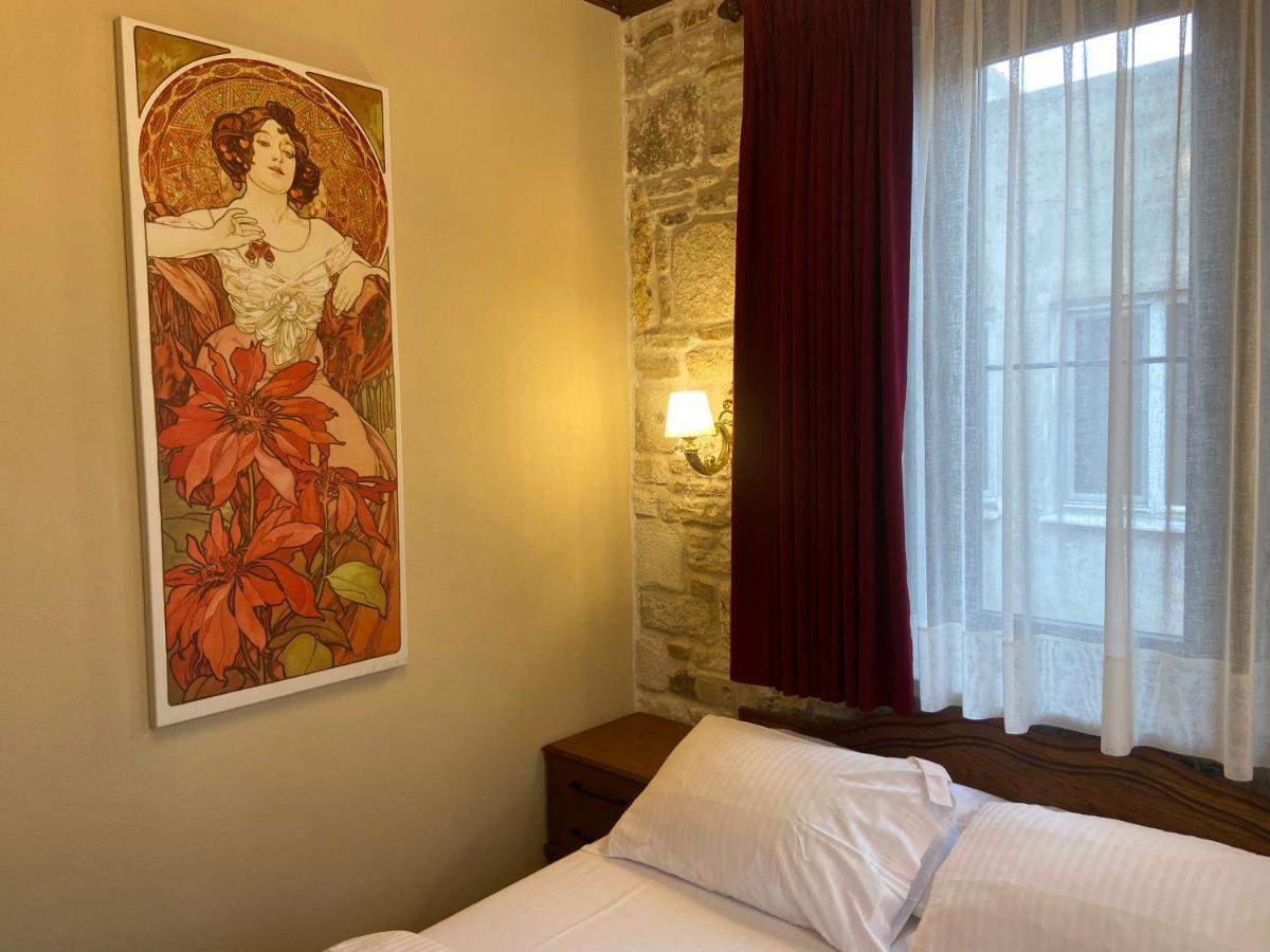 Dionysos 1789 Boutique Hotel Foca Exterior photo