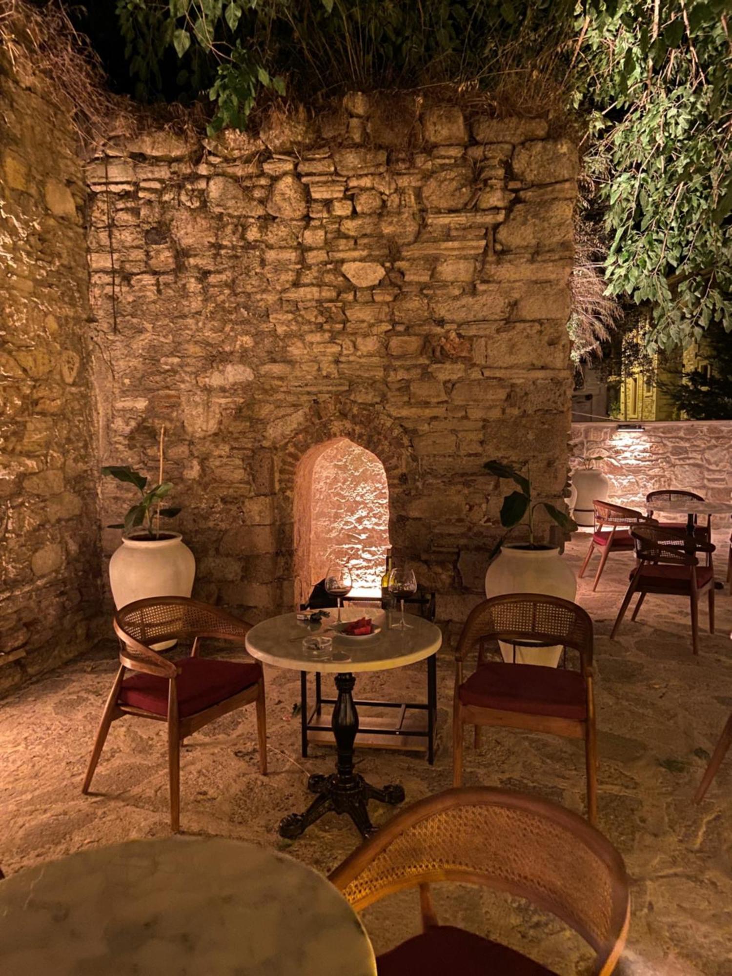 Dionysos 1789 Boutique Hotel Foca Exterior photo